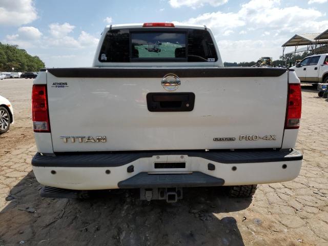 1N6BA0EC6FN505722 Nissan TITAN S