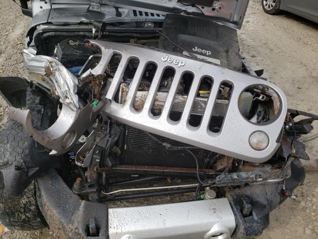 1C4GJWBG7EL259387 Jeep Wrangler Sahara