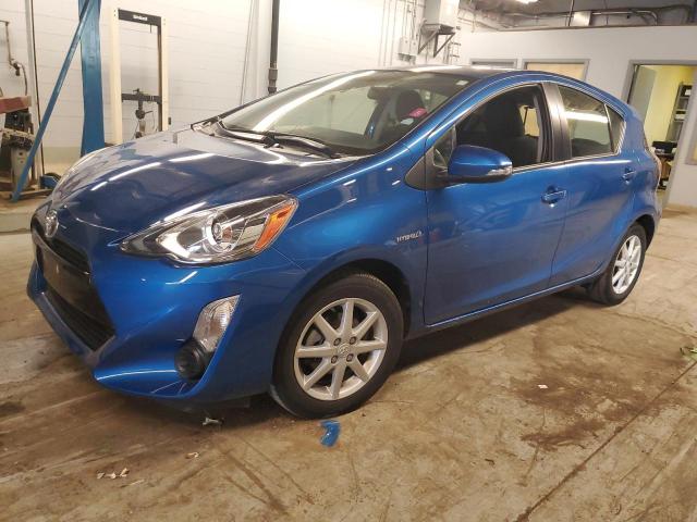 Toyota Prius c 2015