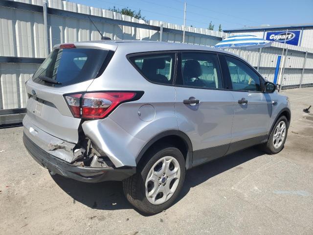 1FMCU0F76HUE12557 2017 FORD ESCAPE, photo no. 3