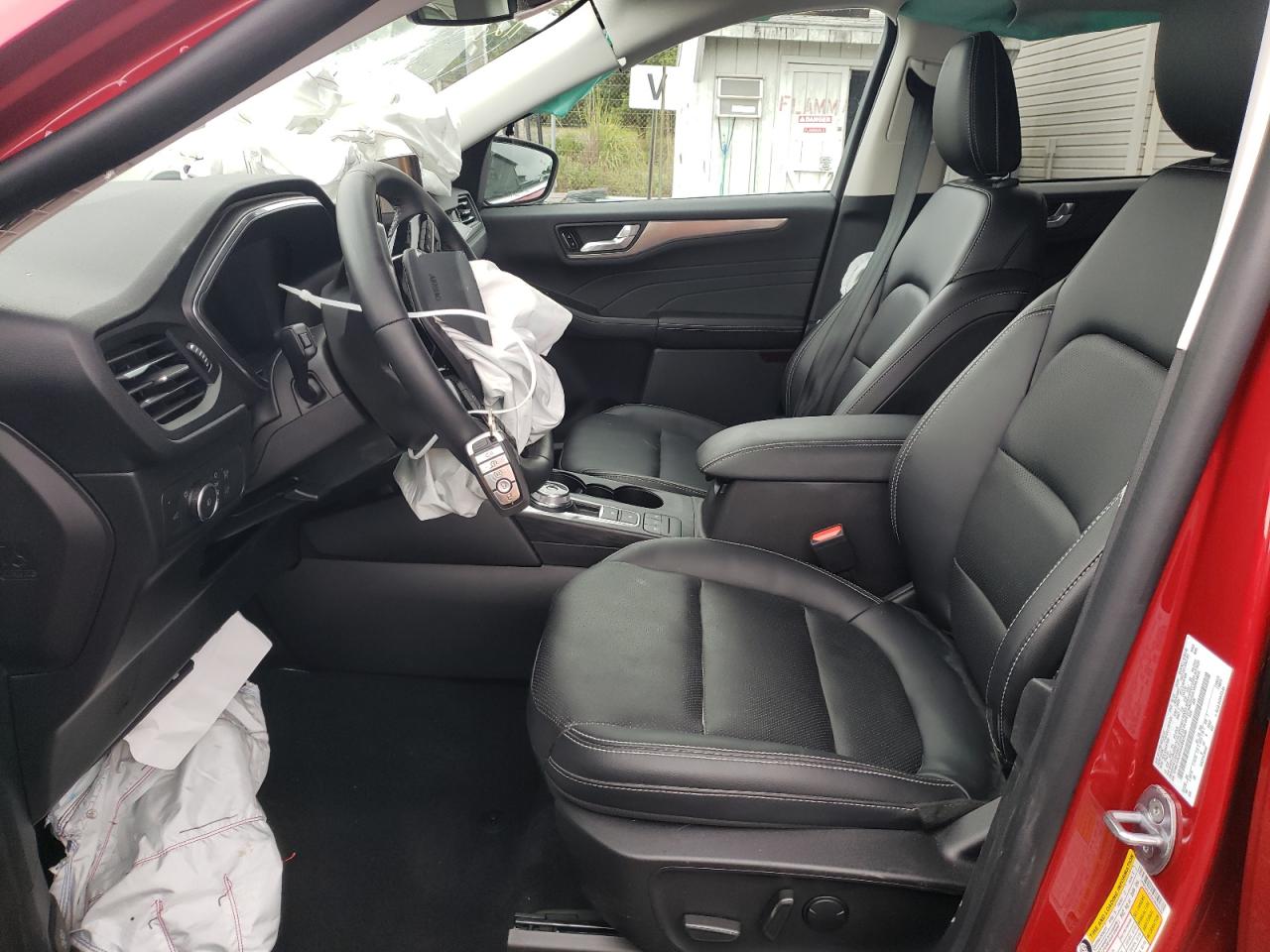 1FMCU9J9XNUB85639 FORD ESCAPE 2022