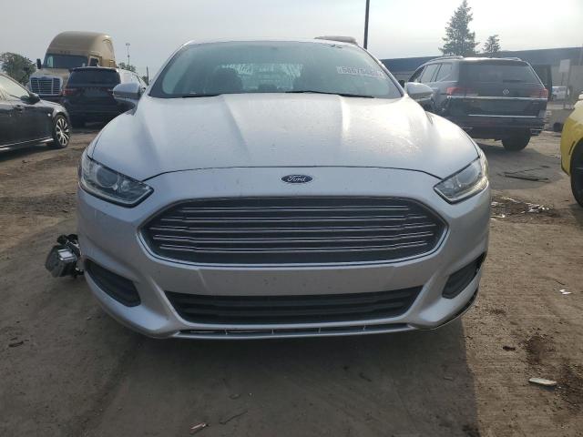 3FA6P0H75GR112817 Ford FUSION SE