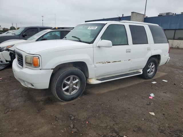 2000 Cadillac Escalade 