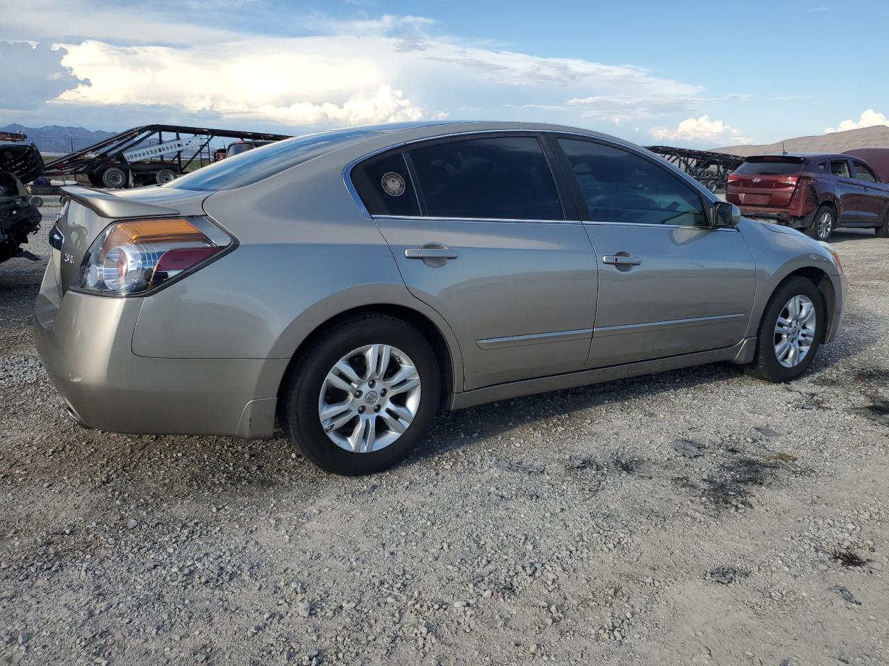 2012 Nissan Altima Base vin: 1N4AL2AP8CC248623