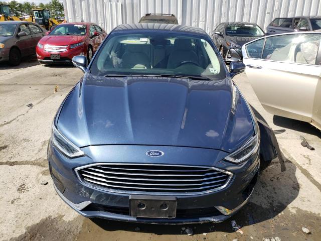 3FA6P0MU7KR256020 2019 FORD FUSION, photo no. 5