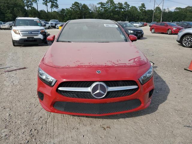 WDD3G4EB6KW020771 Mercedes-Benz A 220
