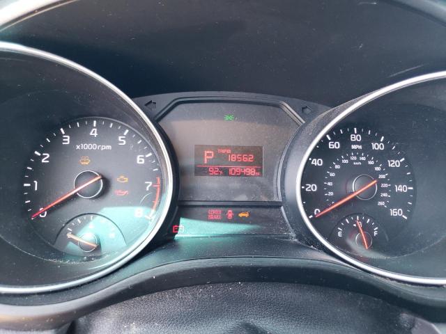 KNDMB5C19F6063665 KIA SEDONA LX