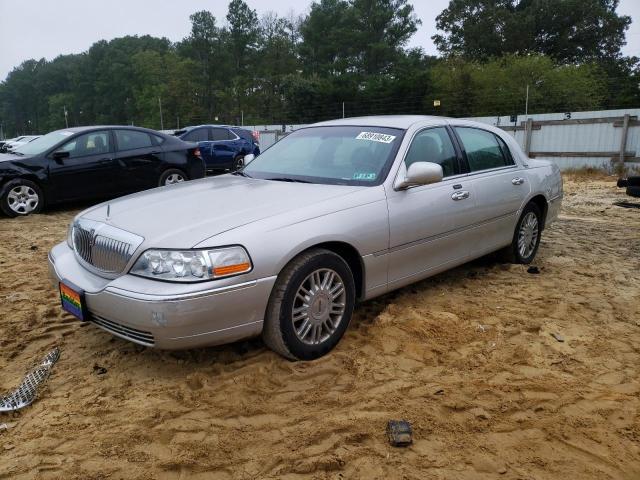 2008 Lincoln Town Car Signature Limited