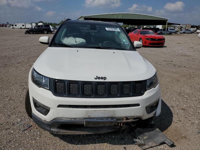 3C4NJCBB1JT300315 Jeep Compass Latitude