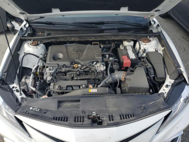 4T1F11BK1MU020960 Toyota Camry XLE 11