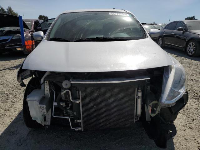 3N1CN7AP3GL879240 Nissan VERSA S