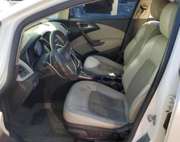 1G4PP5SK2E4111330 Buick Verano