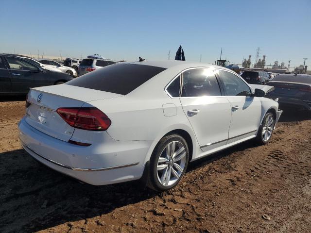 2016 VOLKSWAGEN PASSAT SEL - 1VWCM7A30GC069179