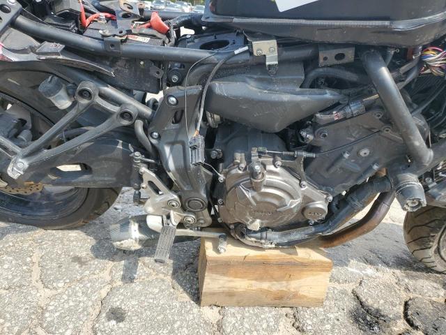 2017 YAMAHA FZ07 JYARM06E0HA011905