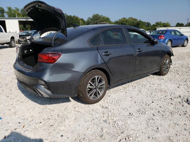 3KPF24AD1PE613484 Kia Forte LX 3