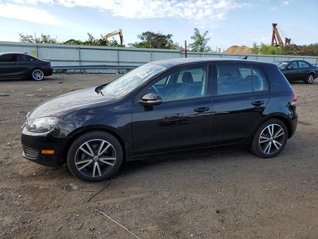 2013 Volkswagen Golf 