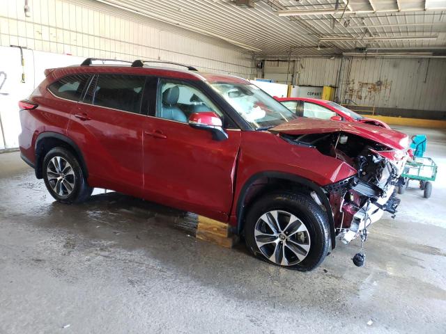 VIN 5TDHZRBHXNS589840 2022 Toyota Highlander, Xle no.4