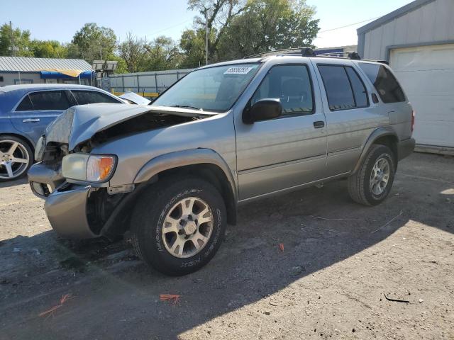 2000 Nissan Pathfinder LE