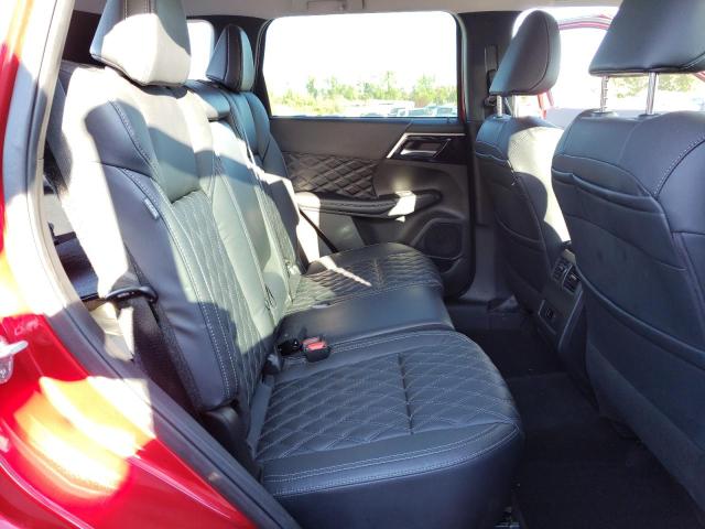 JA4J4VA82NZ059977 Mitsubishi Outlander Sel