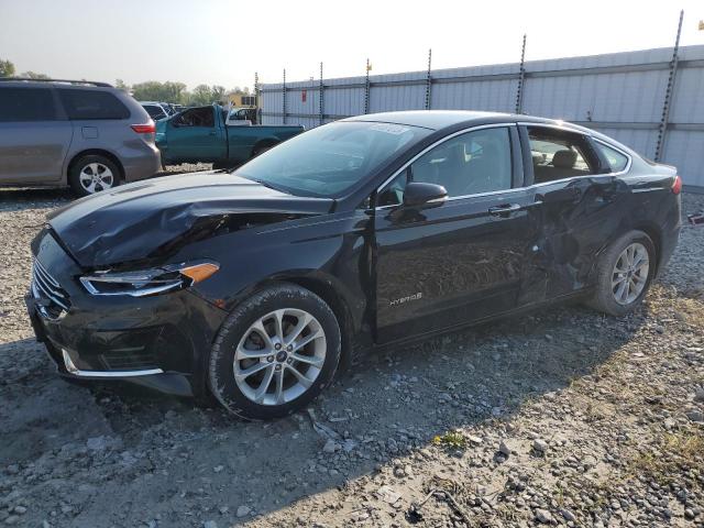 3FA6P0MU4KR137129 Ford Fusion SEL