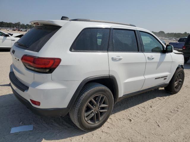 1C4RJFAG1GC469724 Jeep Grand Cherokee Laredo