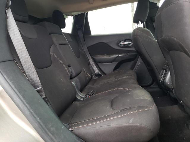 1C4PJMCS8HW504336 Jeep Cherokee Latitude