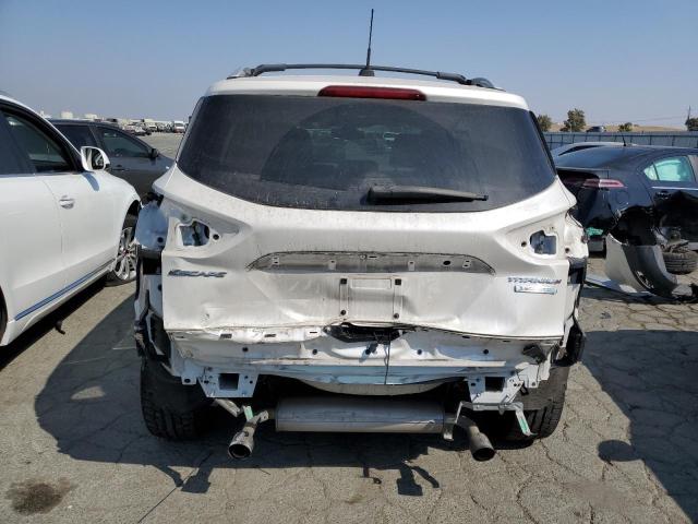 1FMCU0J96EUB01795 Ford Escape Titanium