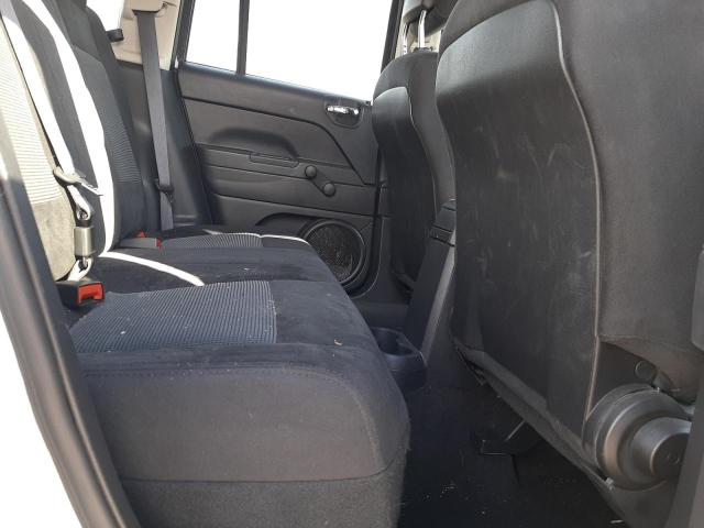 1C4NJCBA5GD602602 Jeep Compass Sport