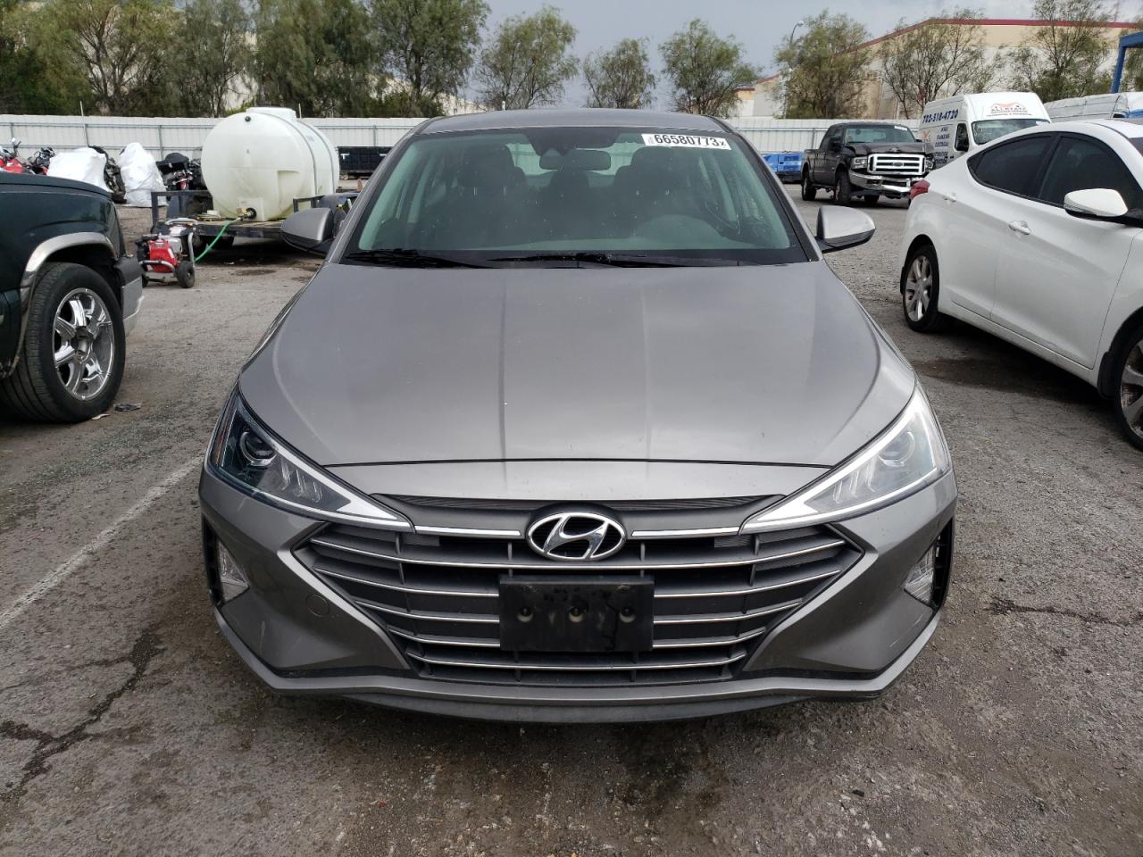 2020 Hyundai Elantra Sel vin: KMHD84LF2LU105861