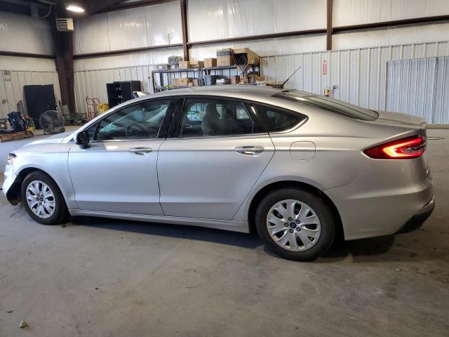 3FA6P0G78KR266965 Ford Fusion S 2