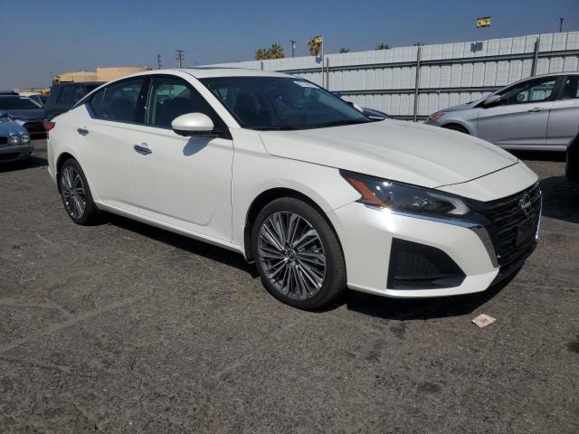 1N4BL4EW8PN300053 Nissan ALTIMA SL