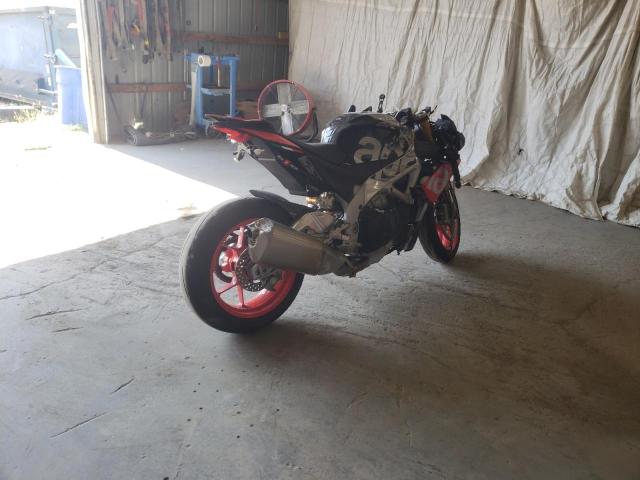 2018 APRILIA TUONO ZD4KGUA03JS000479