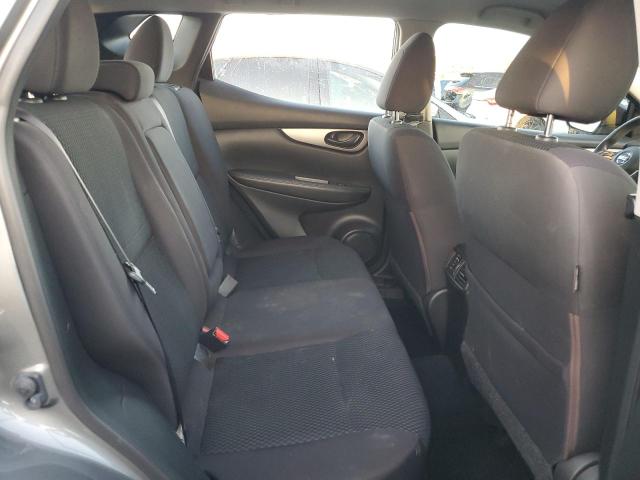 JN1BJ1CPXJW156827 Nissan Rogue Sport S