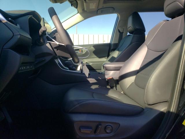 JTMB6RFV0PJ029808 Toyota Rav4 Xle Premium