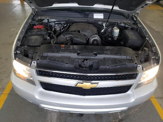 1GNSCJE08ER214002 Chevrolet Suburban C1500 Lt