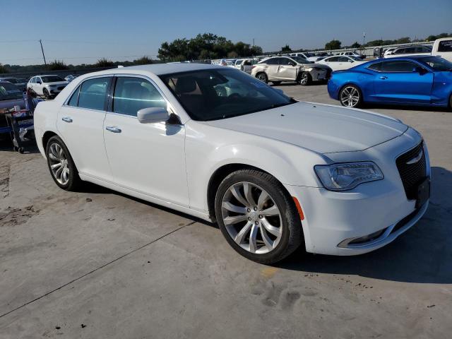 2C3CCAEGXKH693498 Chrysler 300 LIMITE 4