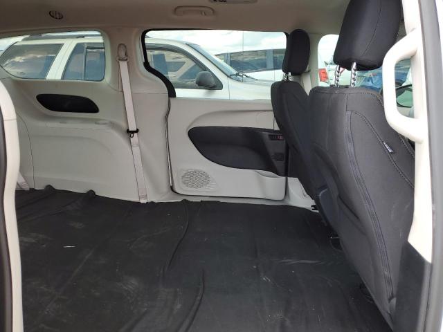 2C4RC1CG2NR203546 Chrysler Voyager Lx