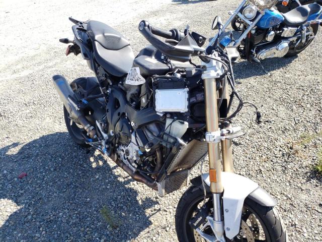2022 BMW S 1000 XR - WB10E4307N6F39174
