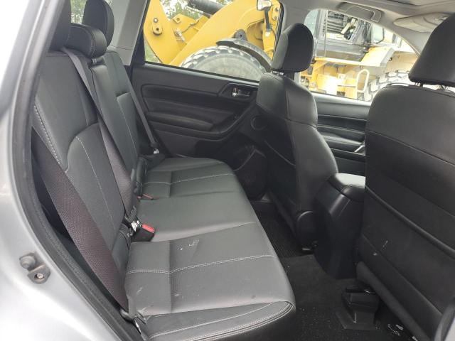 JF2SJAWC6HH454765 Subaru Forester 2.5i Touring