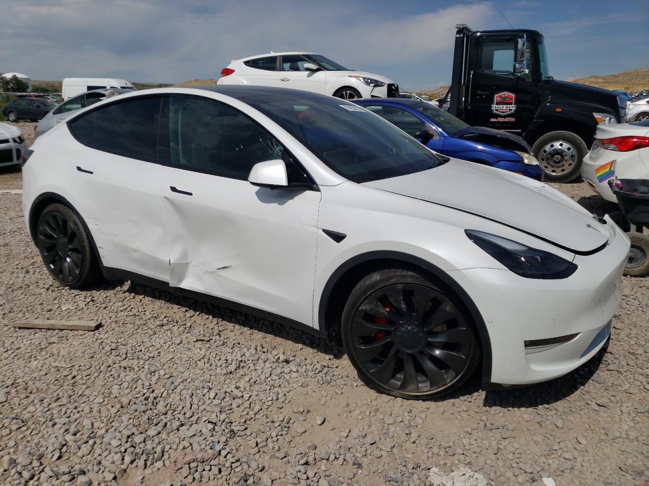 7SAYGDEF8NF398248 Tesla Model Y  4