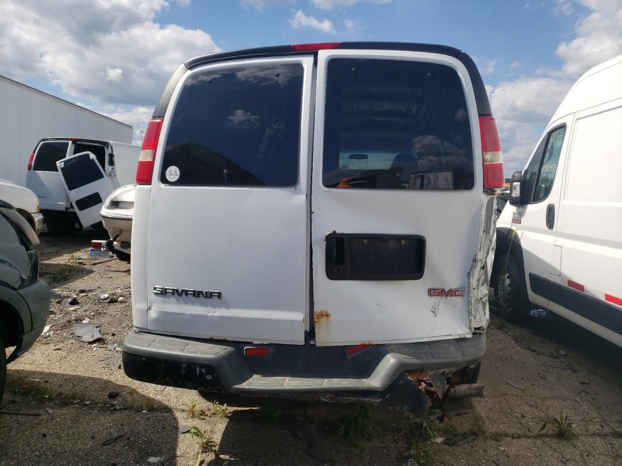 1GTGG25U541221093 2004 GMC Savana G2500