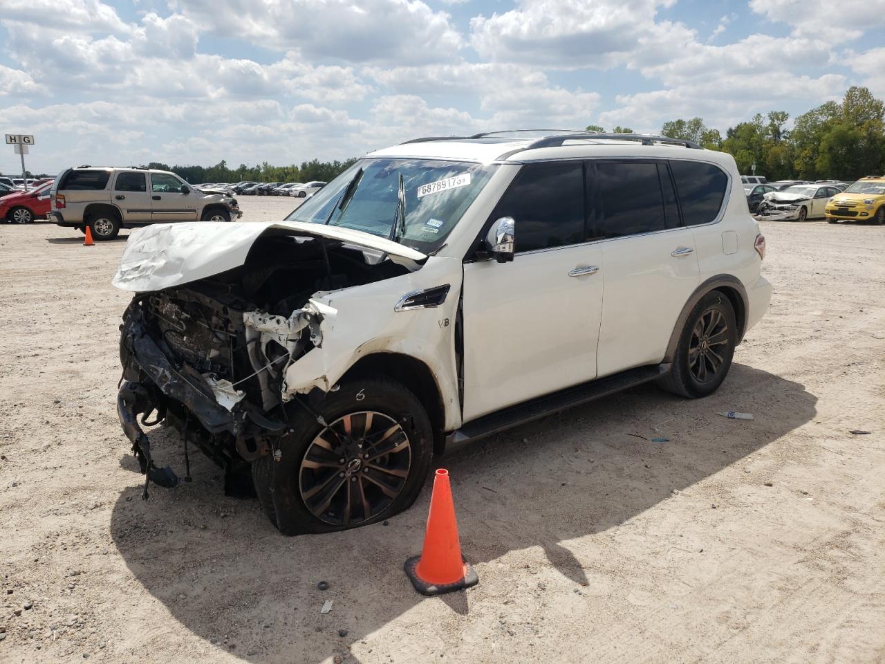 JN8AY2ND0H9005568 2017 Nissan Armada Sv