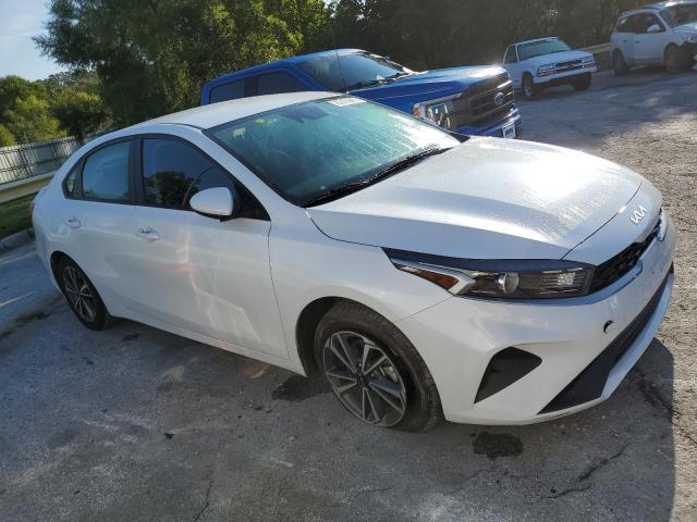 3KPF24AD0PE553827 Kia Forte LX 4