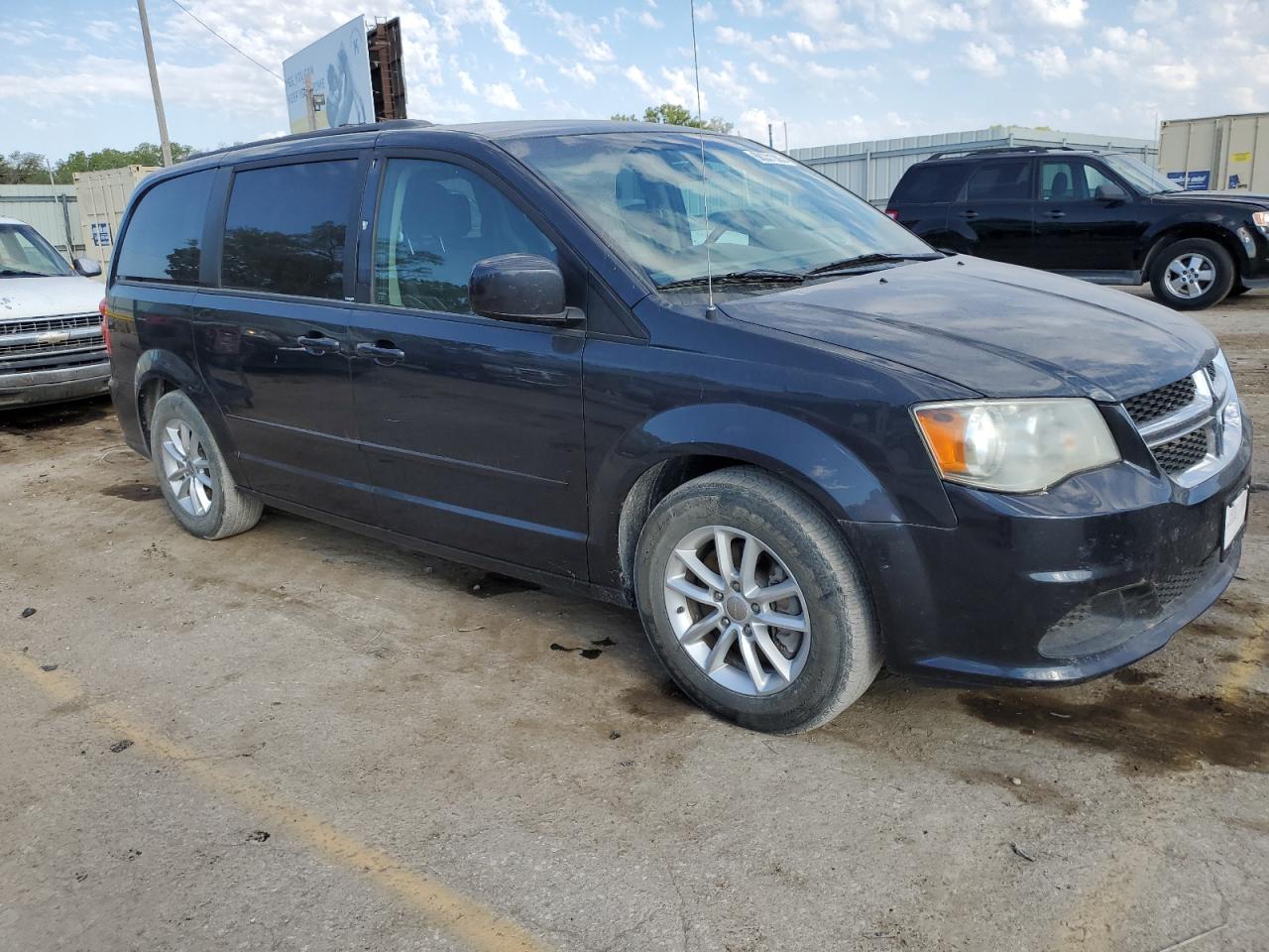 2014 Dodge Grand Caravan Sxt vin: 2C4RDGCG3ER245434