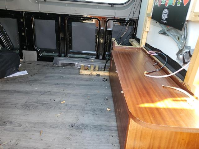 WDZPE7CDXHP550915 Mercedes-Benz Sprinter 2500