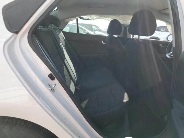 3KPA24AD5ME423368 KIA RIO LX