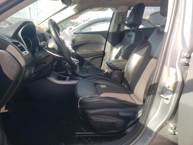 3C4NJCBB4JT458437 Jeep Compass Latitude