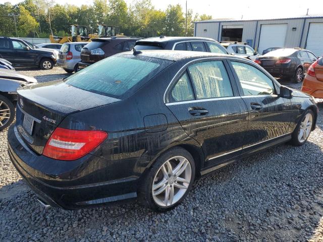 WDDGF8AB5ER303988 Mercedes-Benz C 300 4matic