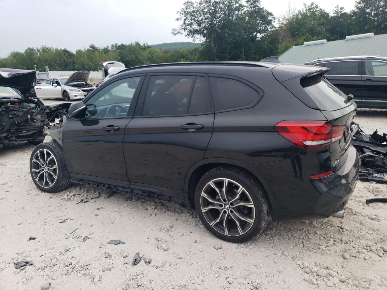 WBXJG9C07N5U62262 BMW X1 XDRIVE2 2