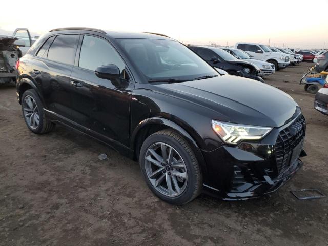 WA1EECF36M1048896 Audi Q3 PREMIUM 4